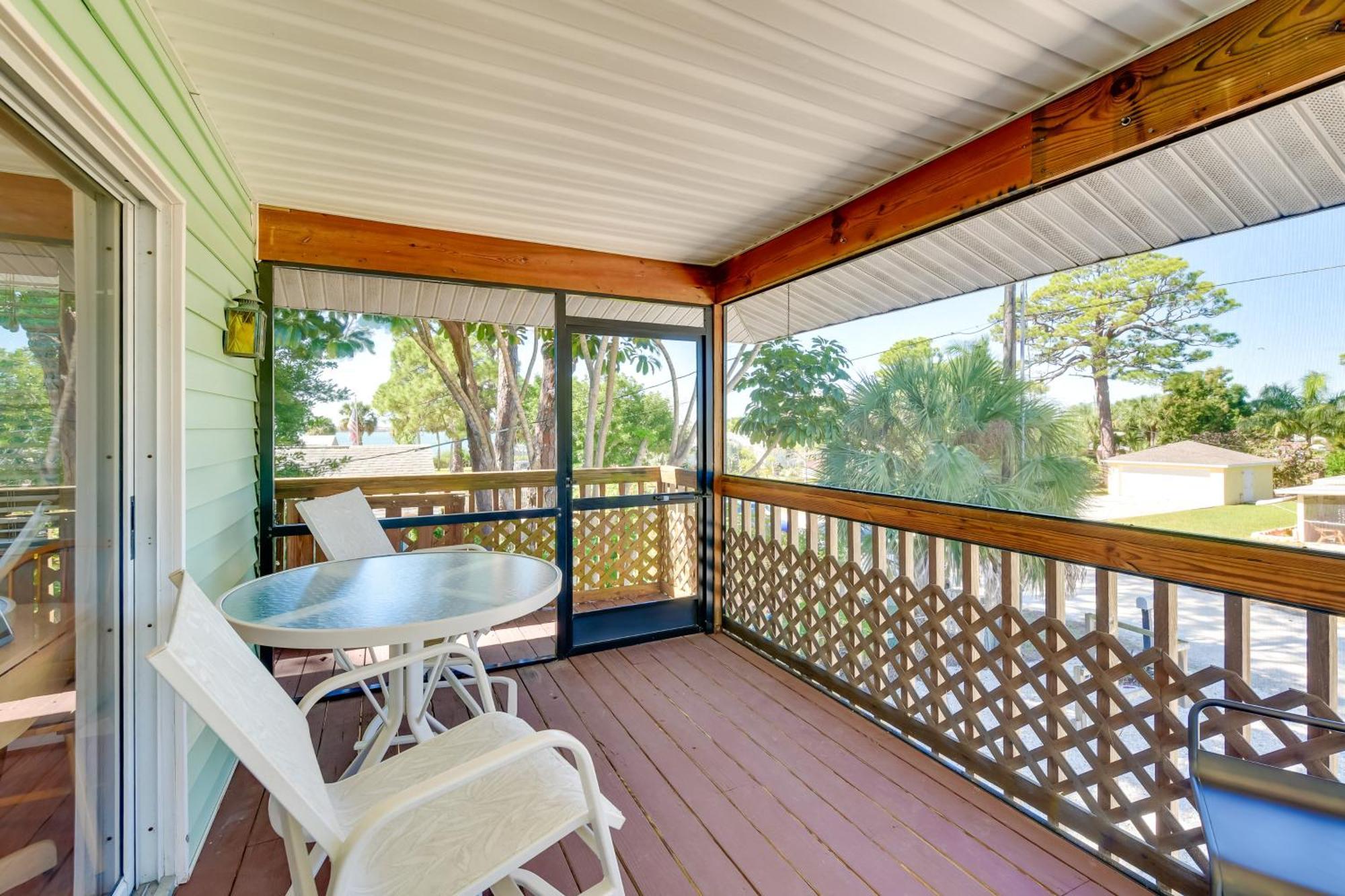 Coastal Oasis With Shared Pool, 2 Mi To Beach! Englewood Esterno foto