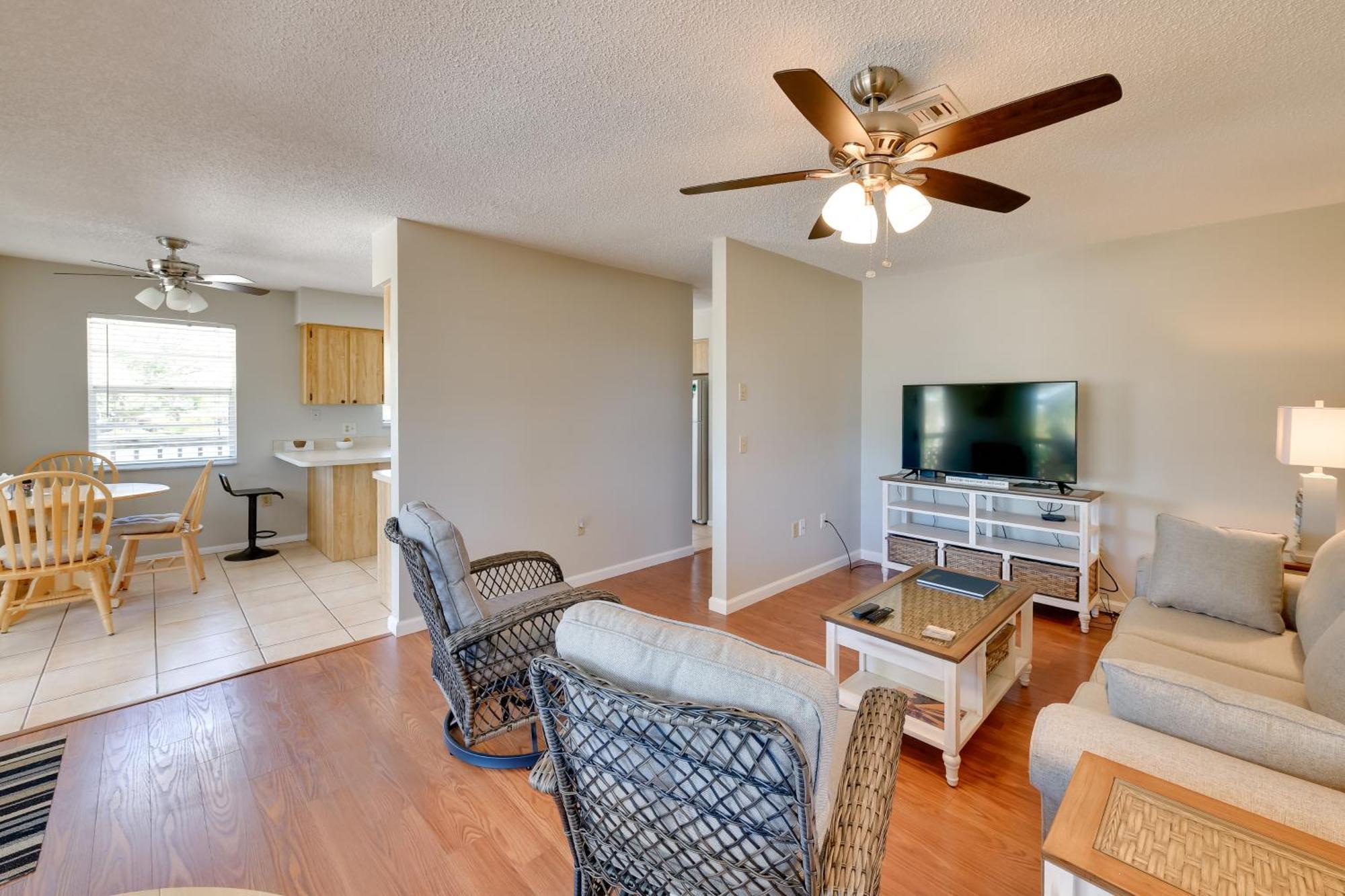 Coastal Oasis With Shared Pool, 2 Mi To Beach! Englewood Esterno foto