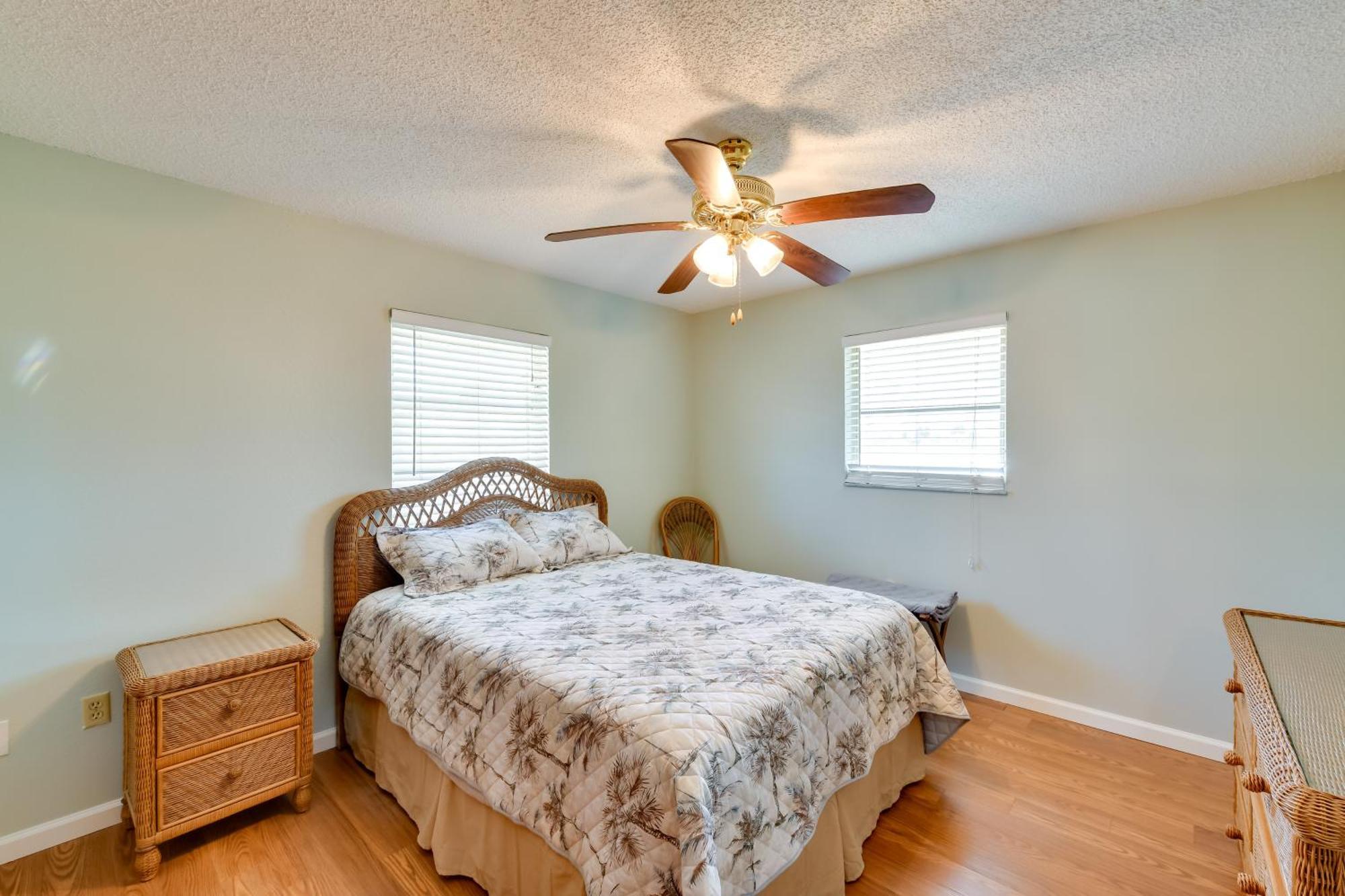 Coastal Oasis With Shared Pool, 2 Mi To Beach! Englewood Esterno foto